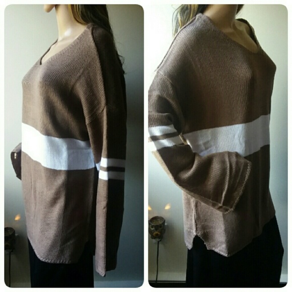 BELL SLEEVE MOCHA SWEATER!🍁 - Picture 5 of 7